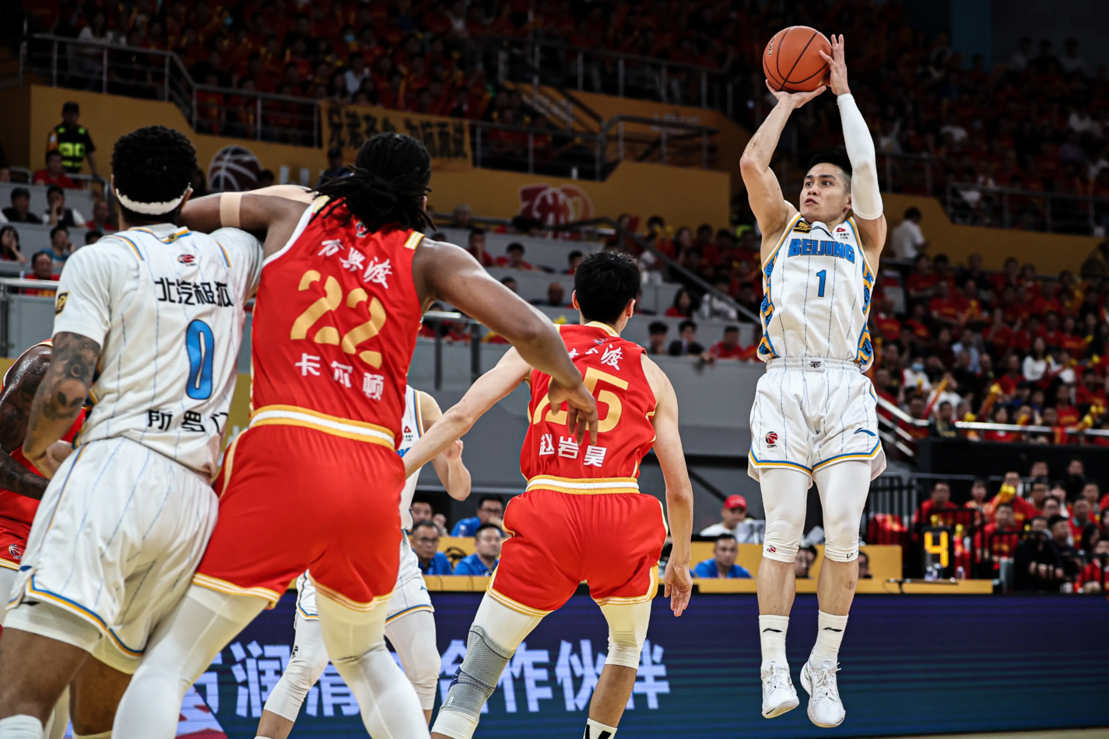 九游网页版-关于广厦男篮内部会议纪要流出：关键时刻状态回暖，CBA常规赛使命明确，数据趋势出现新变化的信息